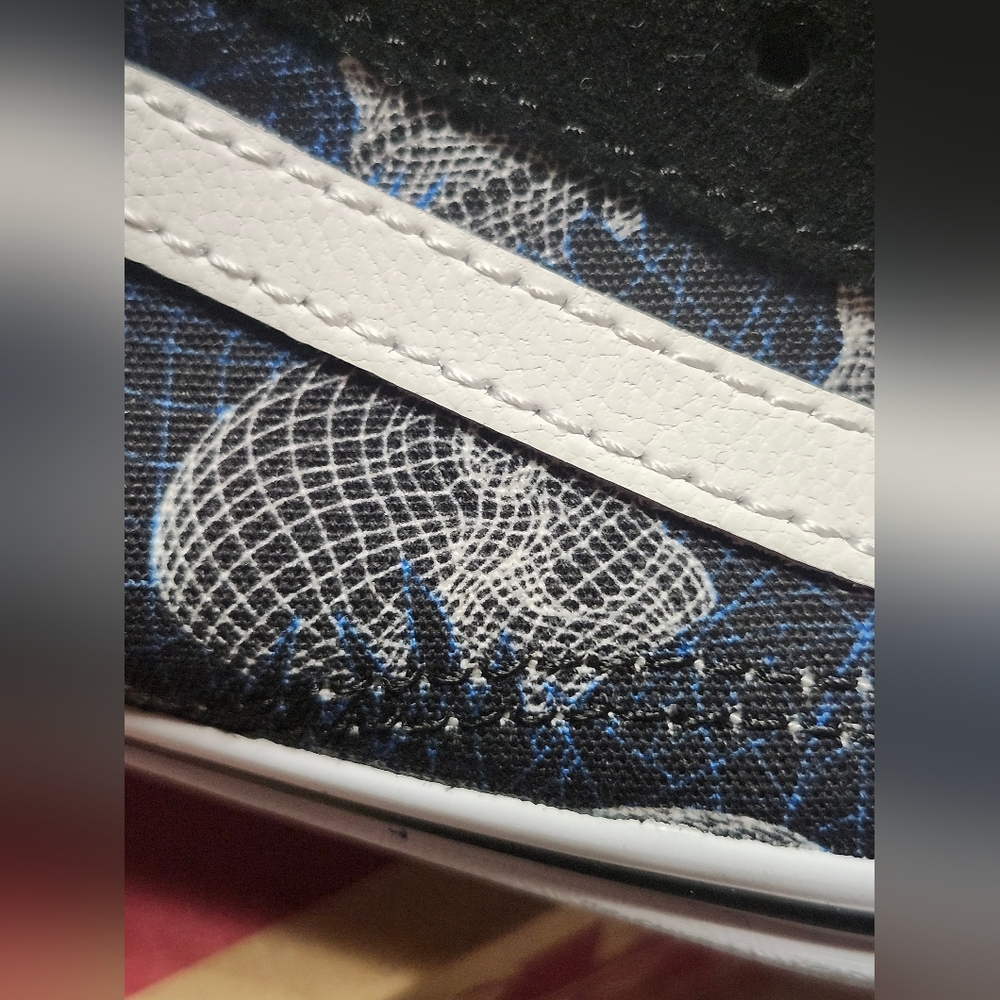 Vans Old Skool Wireframe Skulls Black White Colorway - Size Mens 8.5 Womens 10 - Picture 10 of 15